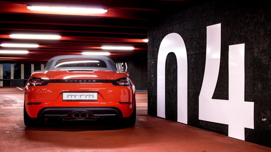  Porsche 718 Boxster by MTM 2017 года  (фото 3 из 6)